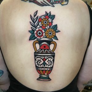 Flower vase trad tattoo